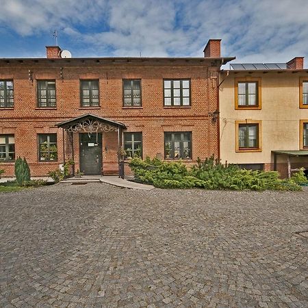 Hotel Restauracja Pod Parowozem Ostrowiec Świetokrzyski Exterior foto