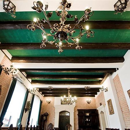 Hotel Restauracja Pod Parowozem Ostrowiec Świetokrzyski Exterior foto